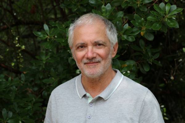ÉRIC QUINTON